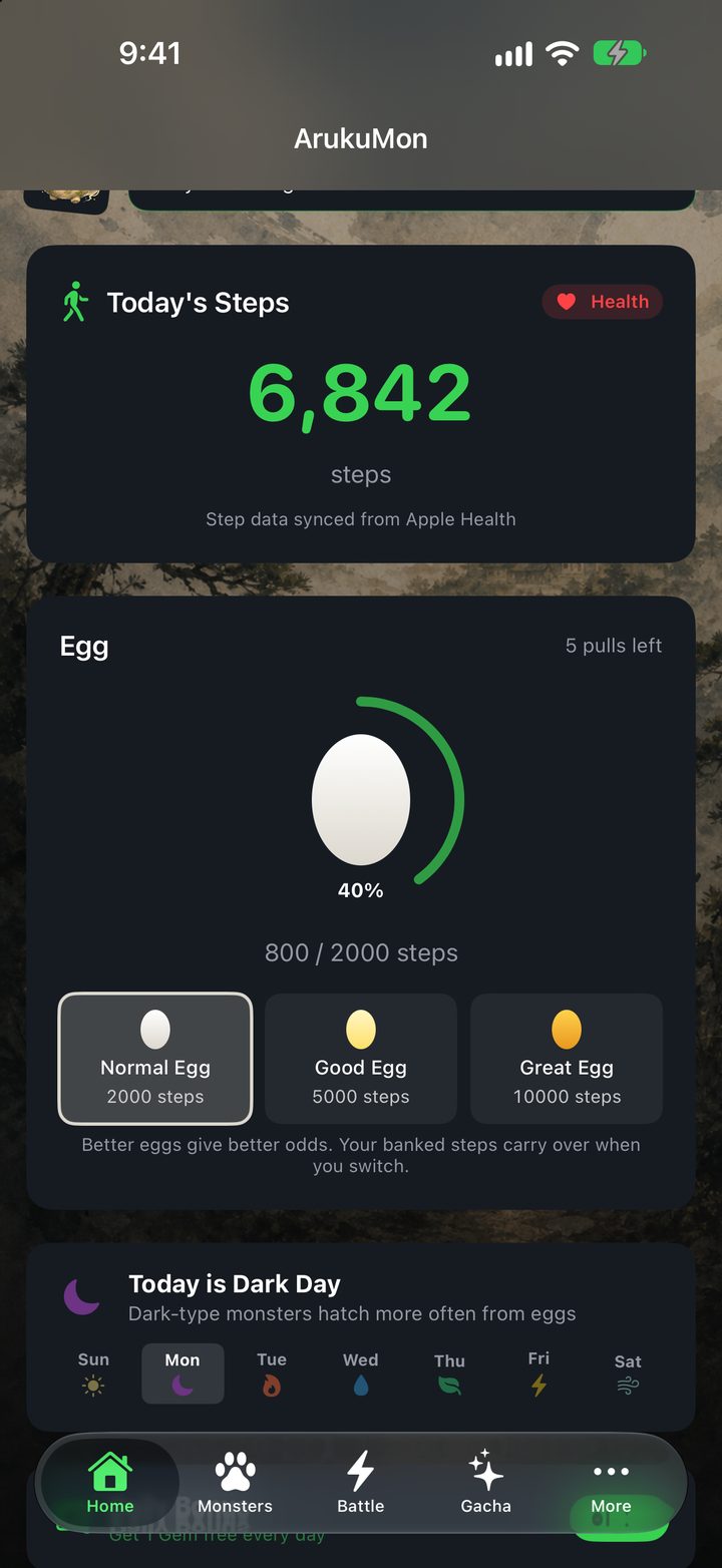 ArukuMon home screen showing today's steps and an egg about to hatch